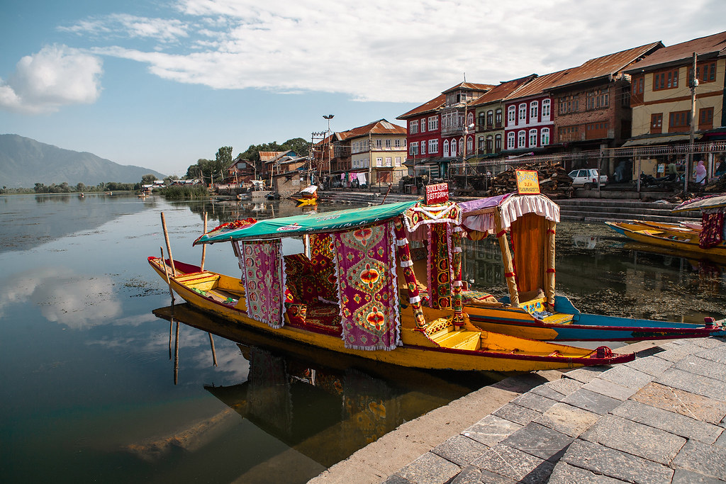 Shikara Boat Dal Lake, Srinagar